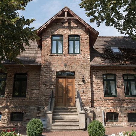 Hotel Schloss Teutschenthal Exterior foto